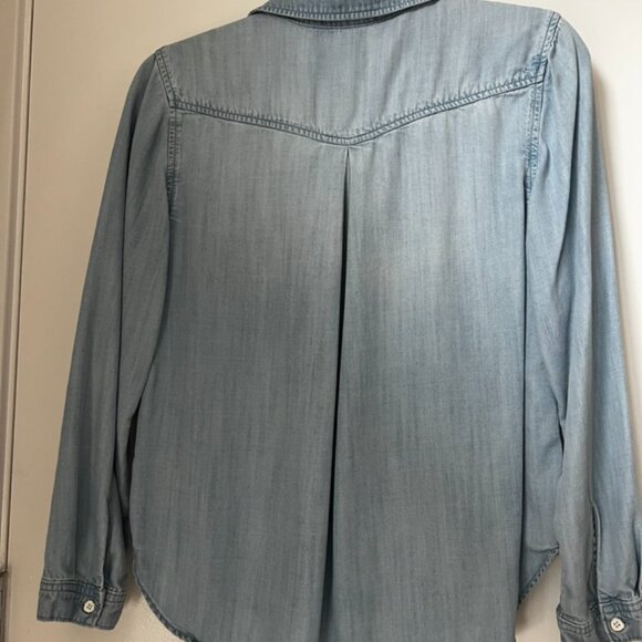 CLOTH & STONE Long Sleeve Point Collar Chambray Shirt (S) - Picture 4 of 5